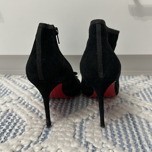 Christian Louboutin suede booties with bow - Picture 3 of 6